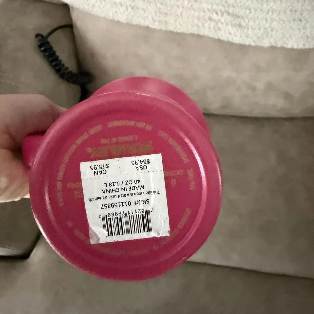 Stanley Hot Pink Travel Mug with Gold Logo Starbucks - Picture 5 of 6